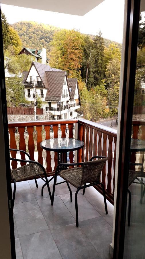 Hotel Lanobila Sinaia Zewnętrze zdjęcie